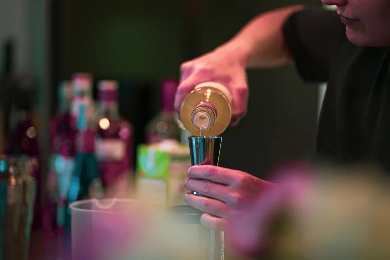 One Small Tool, Infinite Consistency: The Jigger Guide Every Home Bartender Actually Needs